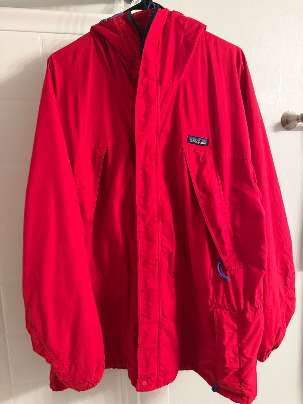 Vintage 90’s Patagonia Mens Red Nylon Hooded Full Zip Coat Jacket- Mens XL READ